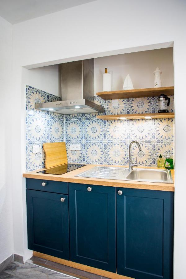 Romantic Sea View Studio, Steps Away From The Beach Antibes Esterno foto