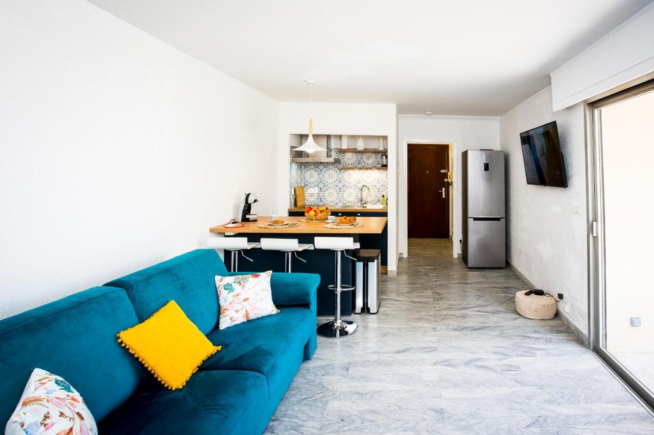 Romantic Sea View Studio, Steps Away From The Beach Antibes Esterno foto